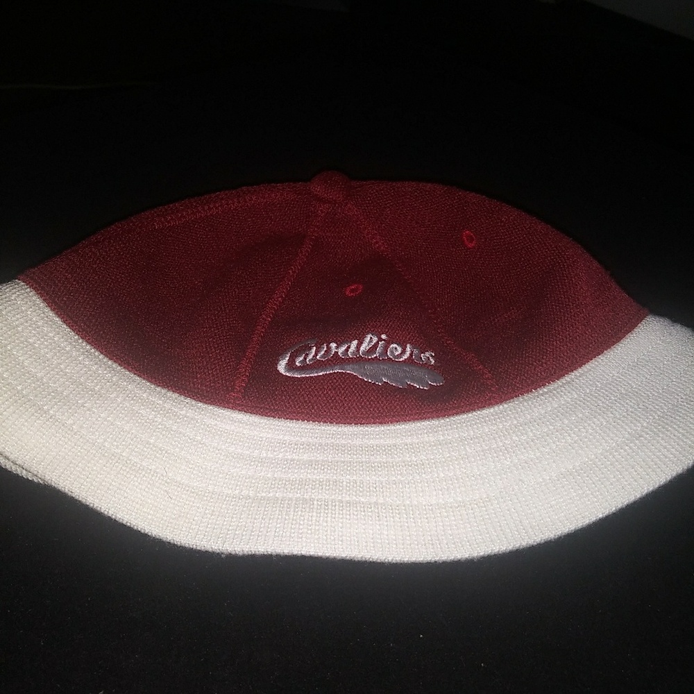 Nike hat - Picture 3 of 4